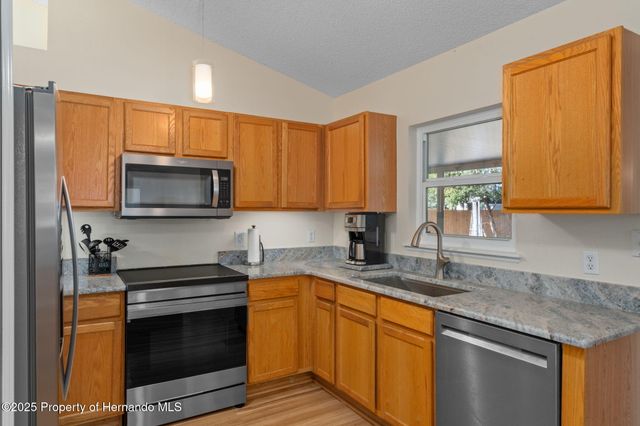 9289 Chilton Street, Spring Hill, FL 34608