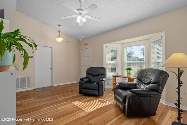 9289 Chilton Street, Spring Hill, FL 34608