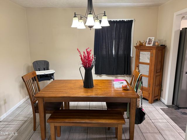 602 Northeast Liberty Lane, Wise, VA 24293