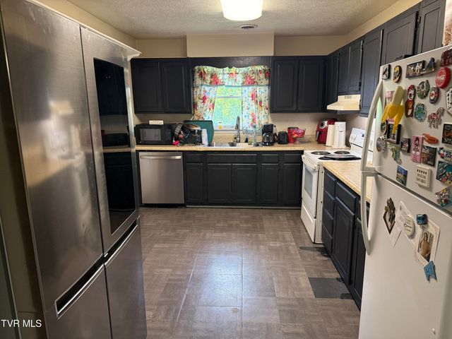 602 Northeast Liberty Lane, Wise, VA 24293