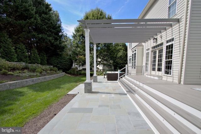 47292 MIDDLE BLUFF PL, Sterling, VA 20165