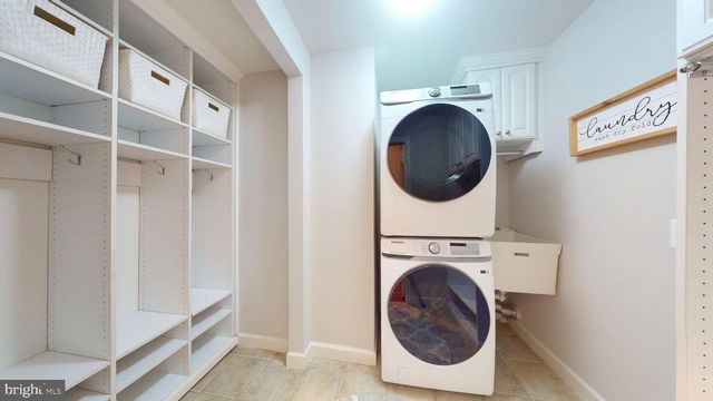 47292 MIDDLE BLUFF PL, Sterling, VA 20165