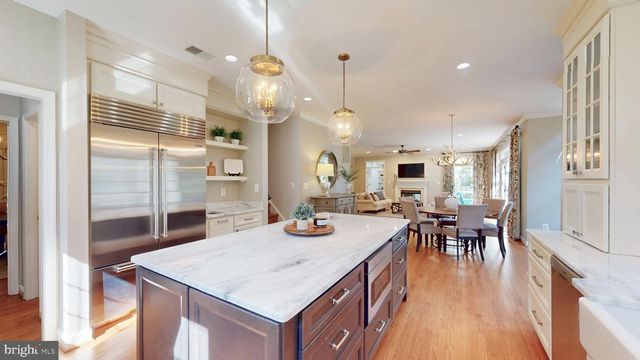 47292 MIDDLE BLUFF PL, Sterling, VA 20165