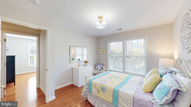 47292 MIDDLE BLUFF PL, Sterling, VA 20165
