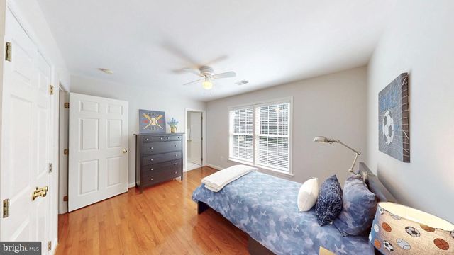 47292 MIDDLE BLUFF PL, Sterling, VA 20165