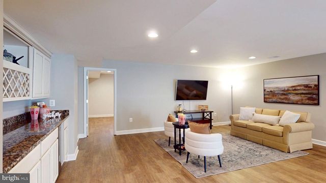 47292 MIDDLE BLUFF PL, Sterling, VA 20165