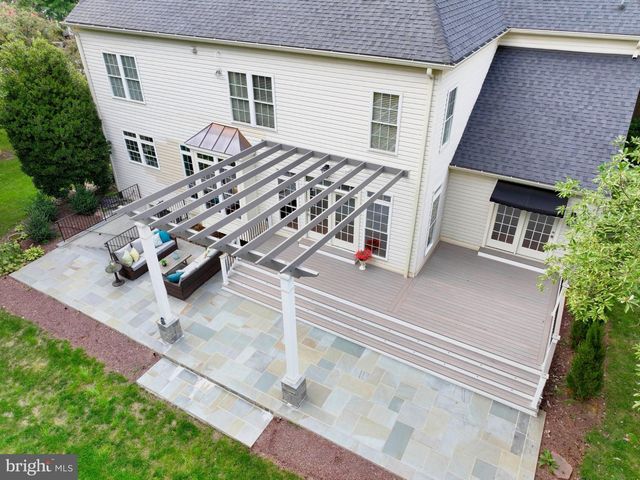 47292 MIDDLE BLUFF PL, Sterling, VA 20165