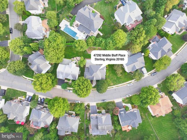 47292 MIDDLE BLUFF PL, Sterling, VA 20165