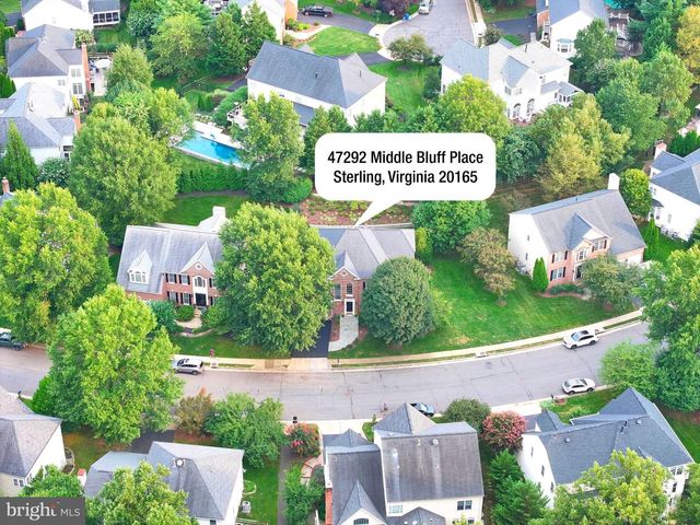 47292 MIDDLE BLUFF PL, Sterling, VA 20165