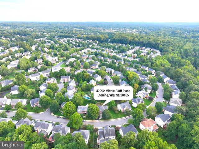 47292 MIDDLE BLUFF PL, Sterling, VA 20165