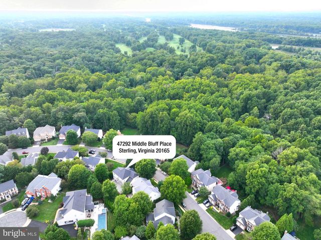 47292 MIDDLE BLUFF PL, Sterling, VA 20165