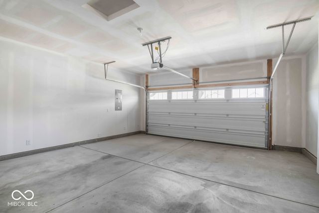 5189 Bayberry Court, Whitestown, IN 46075