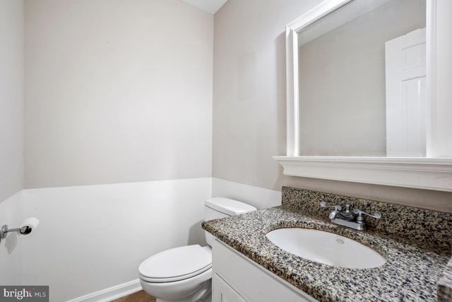 6871 CHURCHILL RD, Mclean, VA 22101