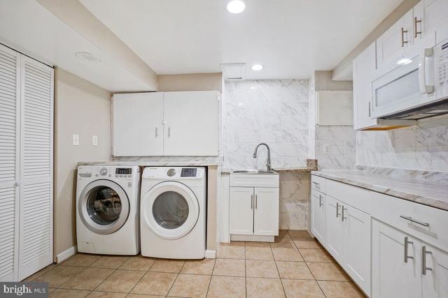 6871 CHURCHILL RD, Mclean, VA 22101