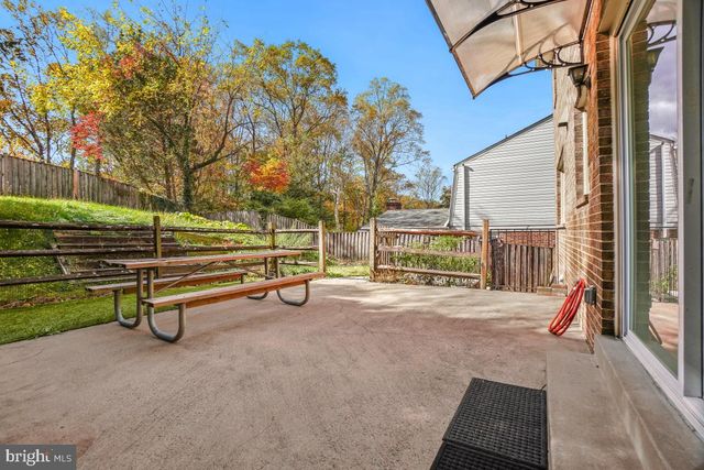 6871 CHURCHILL RD, Mclean, VA 22101