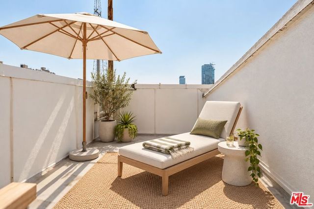 312 W 5th Street 1112, Los Angeles, CA 90013