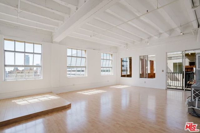 312 W 5th Street 1112, Los Angeles, CA 90013