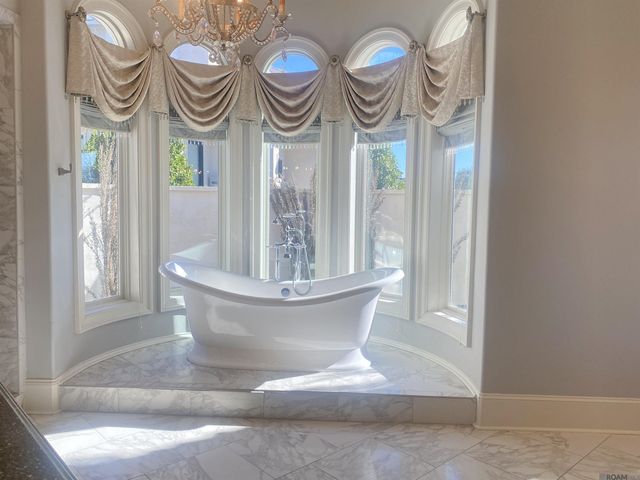 40102 River Winds Ct, Gonzales, LA 70737