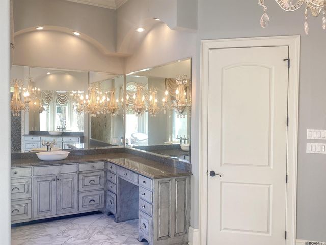 40102 River Winds Ct, Gonzales, LA 70737