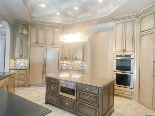 40102 River Winds Ct, Gonzales, LA 70737