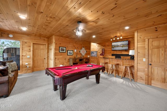 1118 Eagle Pointe Way, Pigeon Forge, TN 37863