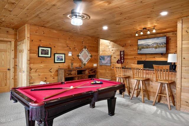 1118 Eagle Pointe Way, Pigeon Forge, TN 37863