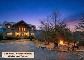 1118 Eagle Pointe Way, Pigeon Forge, TN 37863