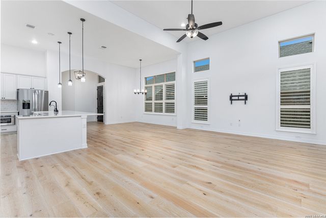 12817 Fort Hancock, San Antonio, TX 78245