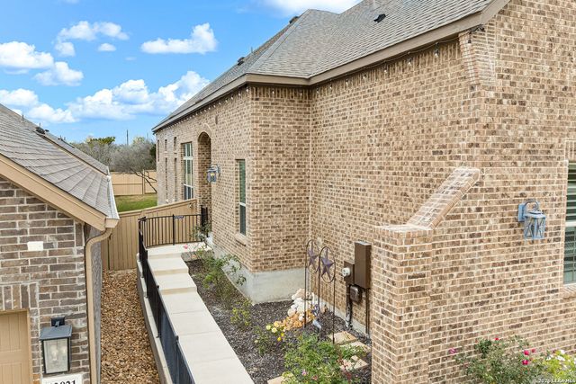 12817 Fort Hancock, San Antonio, TX 78245