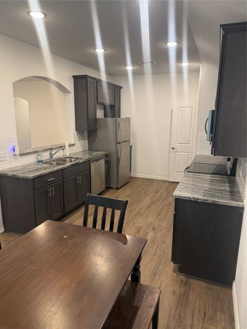 2012 Princeton Avenue, Farmersville, TX 75442