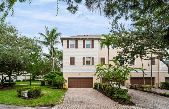 297 E Bay Cedar Circle, Jupiter, FL 33458