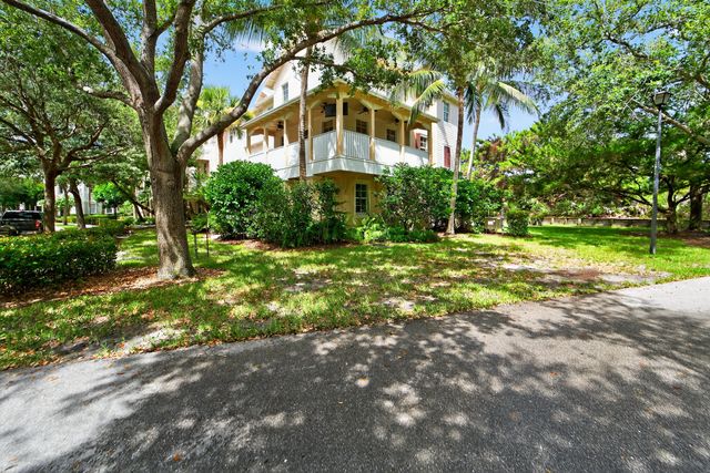 297 E Bay Cedar Circle, Jupiter, FL 33458