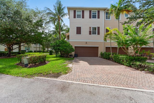 297 E Bay Cedar Circle, Jupiter, FL 33458