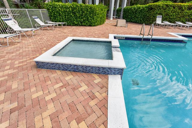297 E Bay Cedar Circle, Jupiter, FL 33458