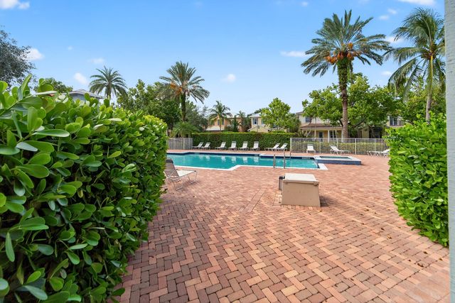 297 E Bay Cedar Circle, Jupiter, FL 33458