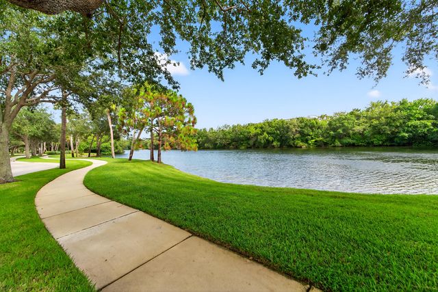 297 E Bay Cedar Circle, Jupiter, FL 33458