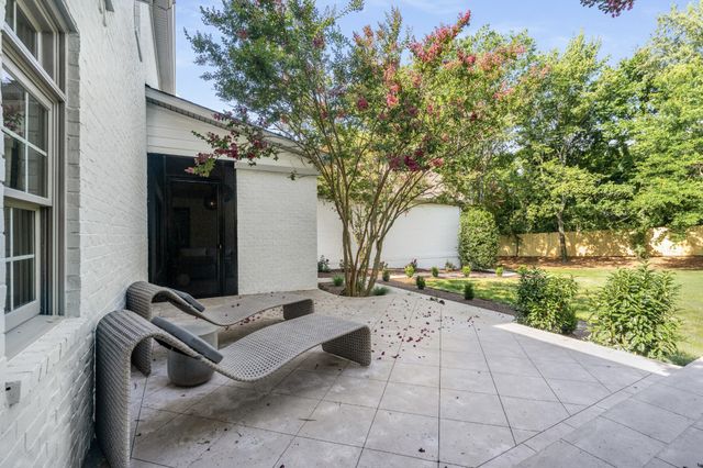 1115 Wilson Pike, Brentwood, TN 37027