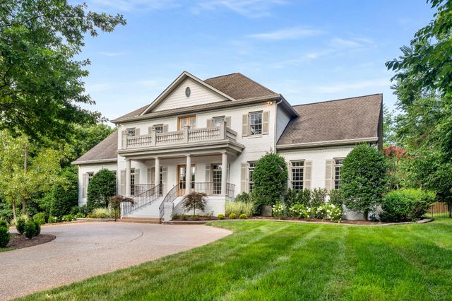 1115 Wilson Pike, Brentwood, TN 37027