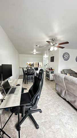 2105 Wharf Lane, Greenacres, FL 33463