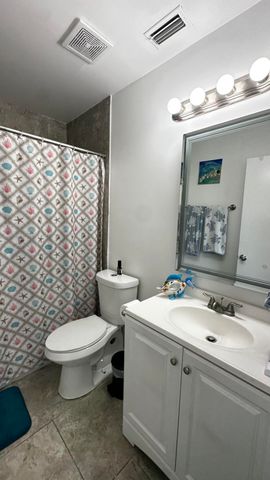 2105 Wharf Lane, Greenacres, FL 33463