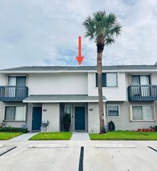 2105 Wharf Lane, Greenacres, FL 33463