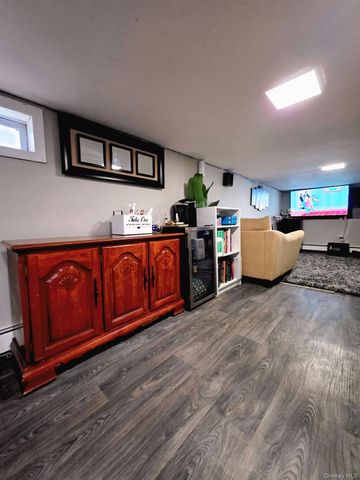 890 Clay Street, Baldwin, NY 11510