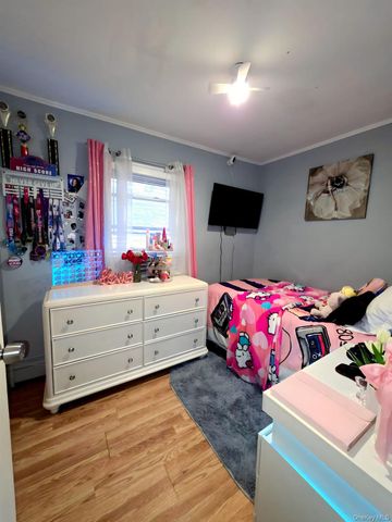 890 Clay Street, Baldwin, NY 11510