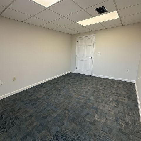 11 Summer St 2, Chelmsford, MA 01824