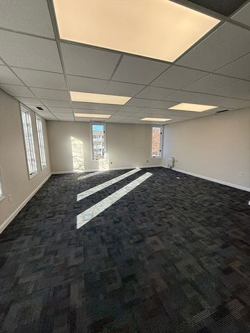 11 Summer St 2, Chelmsford, MA 01824