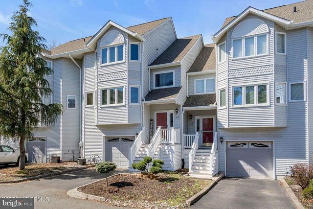172 IMPATIENS CT, Toms River, NJ 08753