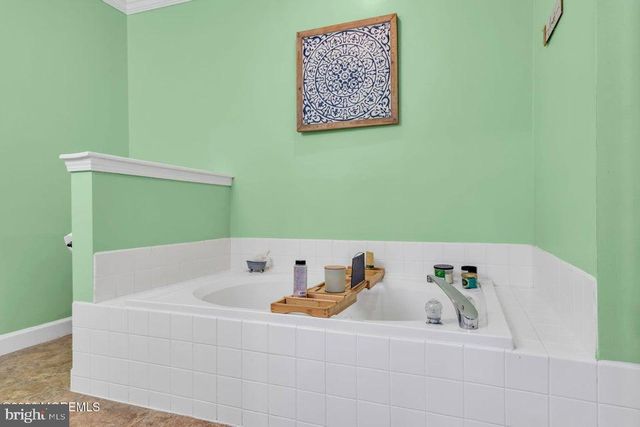 172 IMPATIENS CT, Toms River, NJ 08753