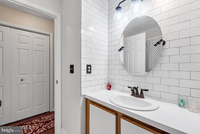 172 IMPATIENS CT, Toms River, NJ 08753