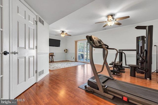 172 IMPATIENS CT, Toms River, NJ 08753