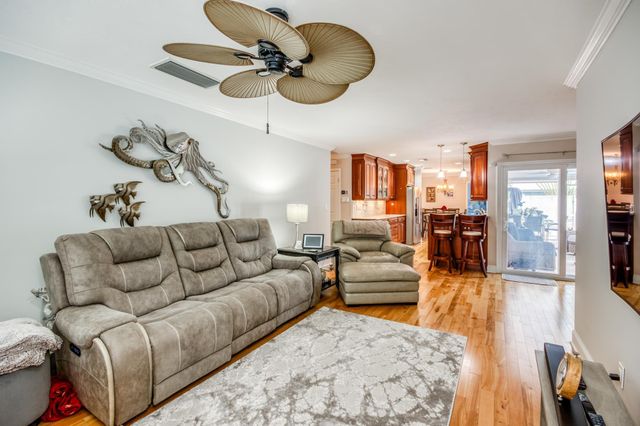 4168 Russell Street, Tequesta, FL 33469